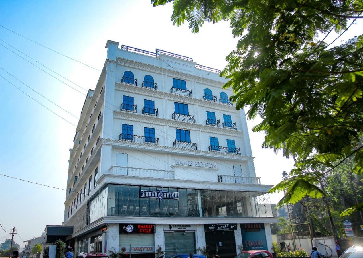 Nrich Skyotel Navsari Exterior photo