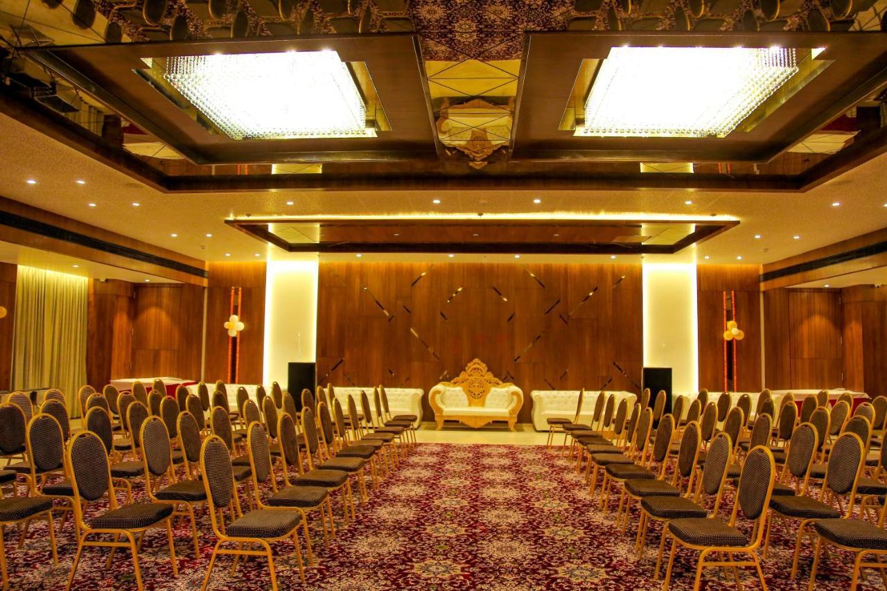 Nrich Skyotel Navsari Exterior photo